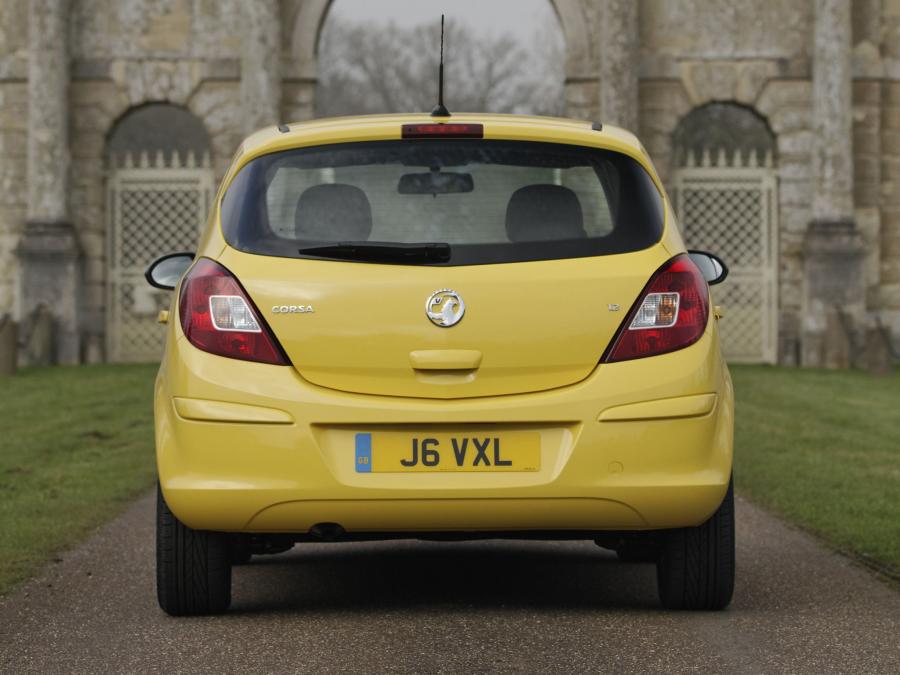  Vauxhall Corsa 5-Door 2010 года  (фото 5 из 19)